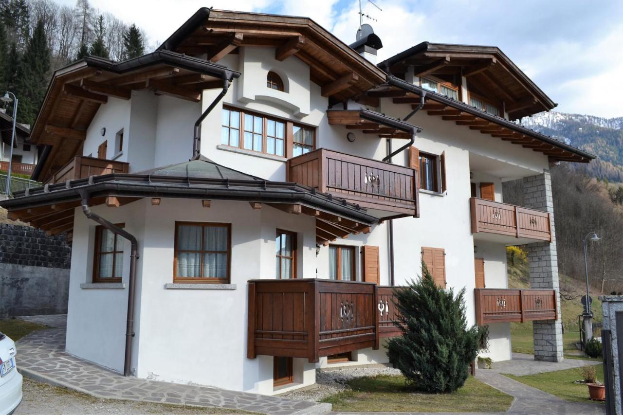 Casa Adamello Giustino Apartment Exterior photo