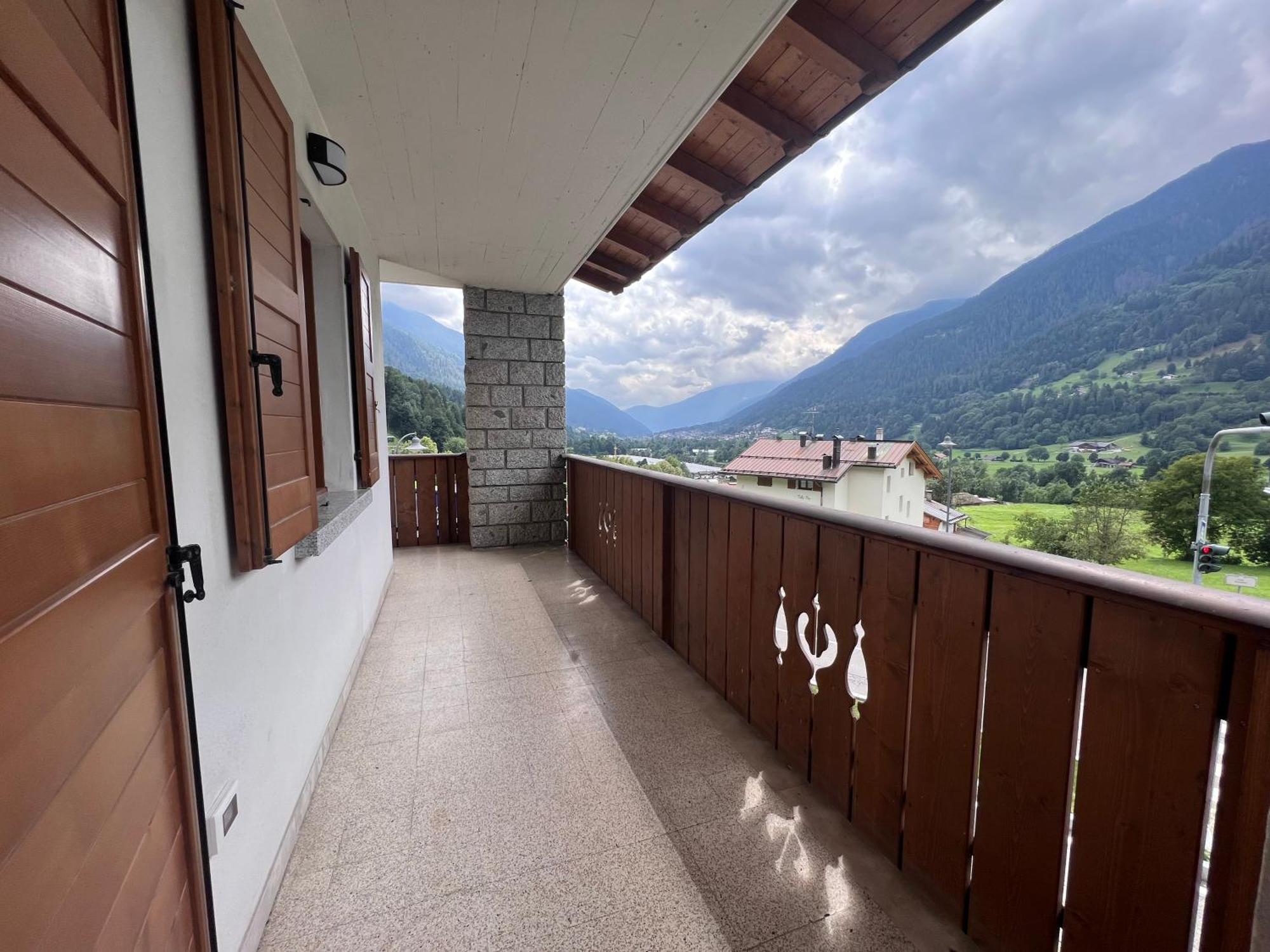 Casa Adamello Giustino Apartment Exterior photo