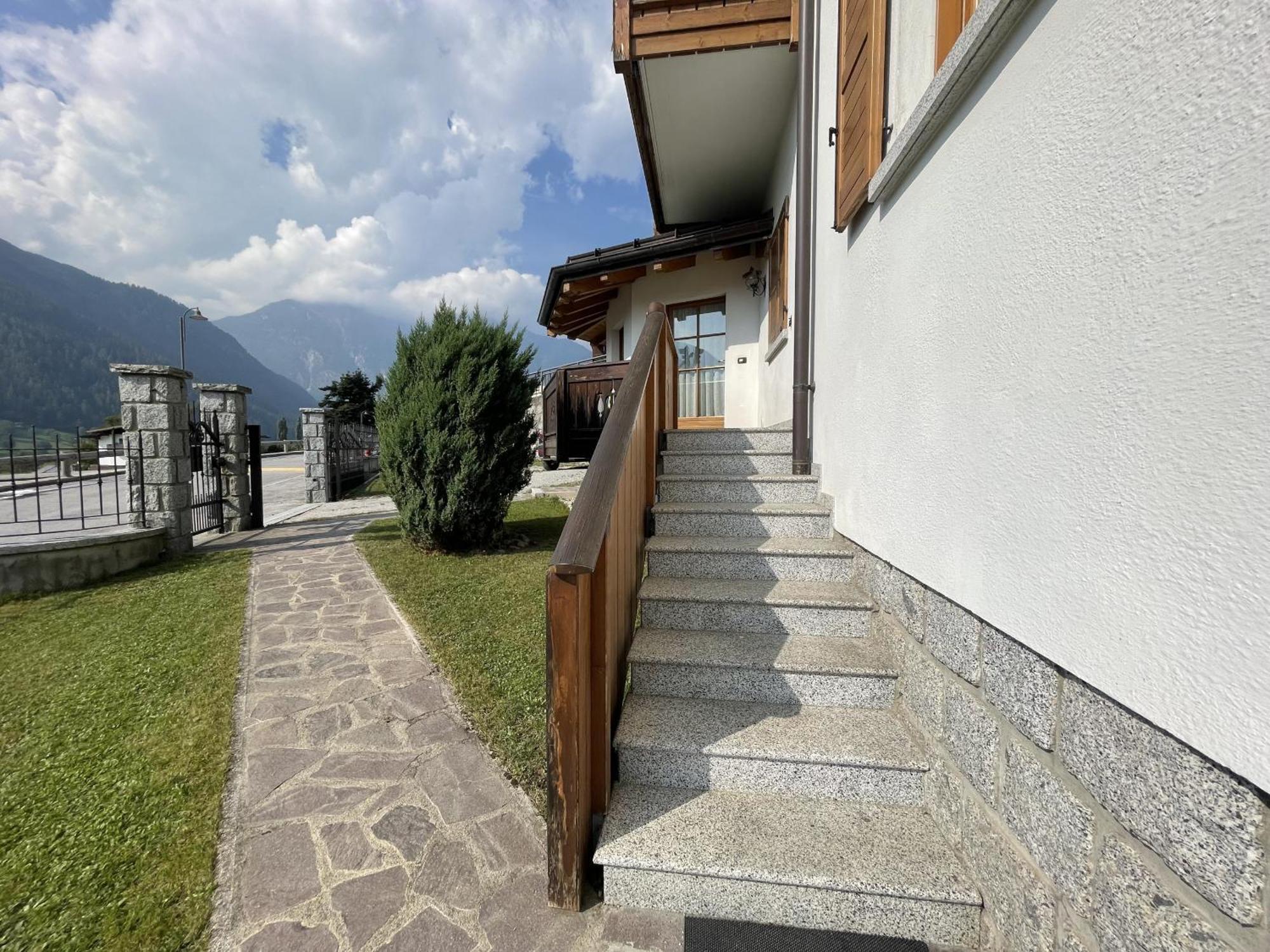 Casa Adamello Giustino Apartment Exterior photo